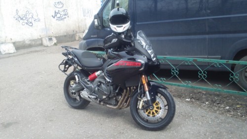 Stels Benelli 600 ветровик