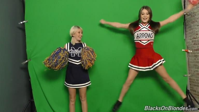 Jojo Kiss, Zelda Morrison - BTS